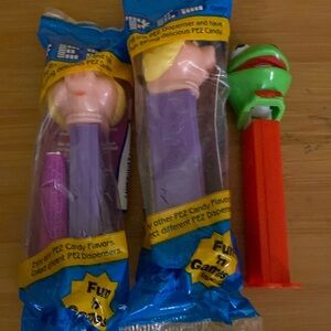Kermit & Miss Piggy Pez Dispensers